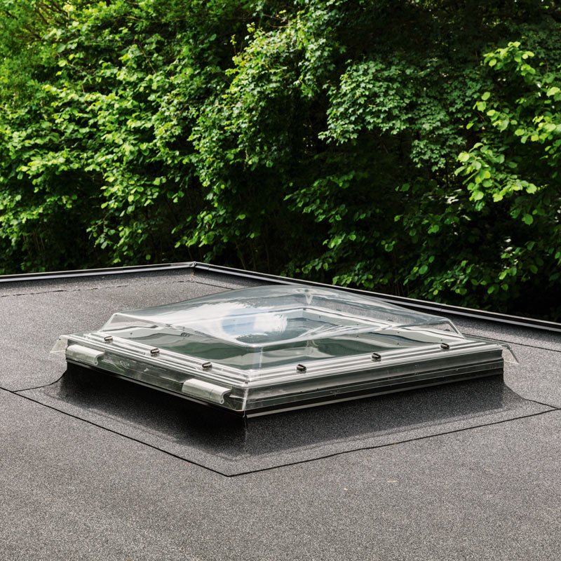 couvreur fenetre de toit fenetre toits plats protection couple acrylique de velux