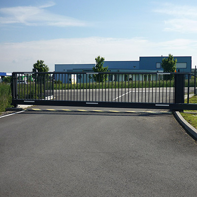 Portails industriels de Schertz