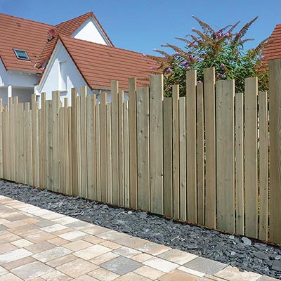 Terrasse en bois et brise-vue, claustras, palissades