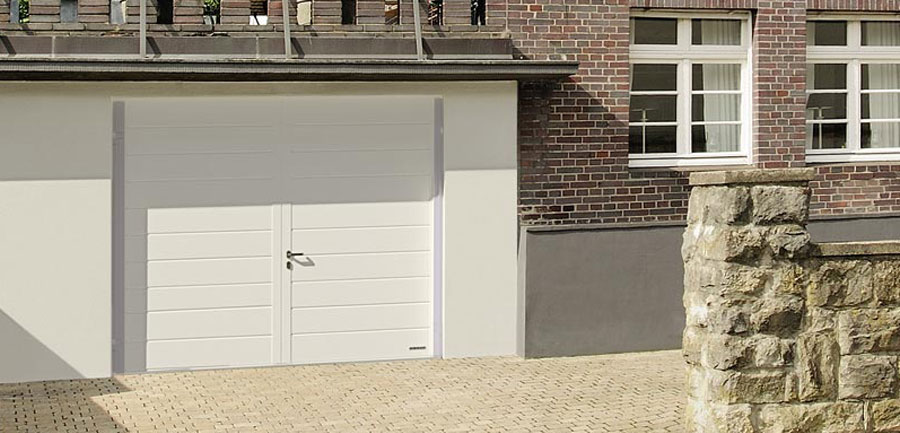porte de garage battante