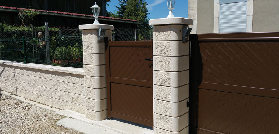Pilier en béton : types, pose et aménagement extérieur