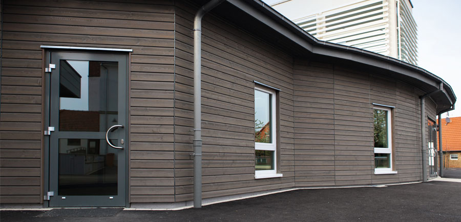 Bardage bois : styles, pose et conseils d'experts