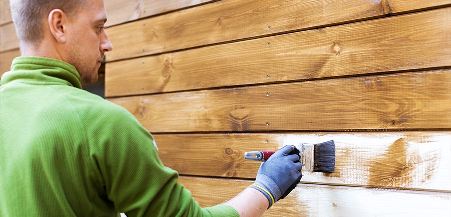 Différences techniques entre lasure, saturateur et peinture